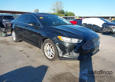 2014 Ford Fusion Se z USA, uszkodzony, nr VIN 3FA6P0HD2ER307986